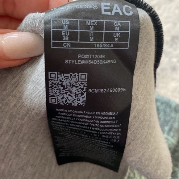 Guess | Green & Black Patterned assymetrical Women's mini Skirt - medium - Picture 5 of 5